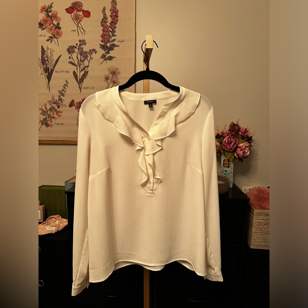 Talbots cream colored long sleeved blouse. Size 10. Perfect condition.